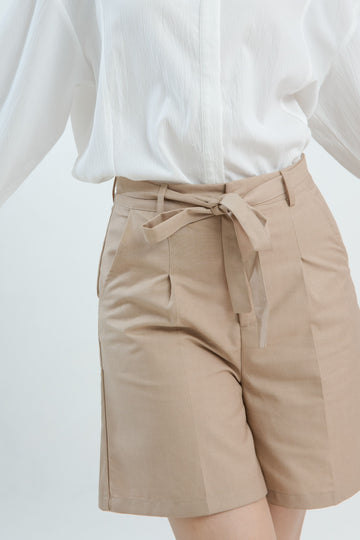 Pleated Shorts with Belt (Khaki Brown)