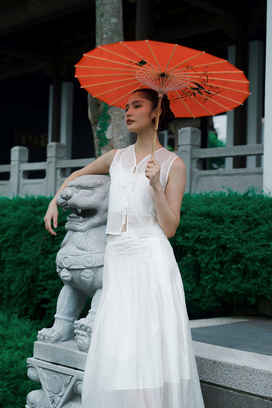 Sheer Blossom Embroidery Vest (Ivory)