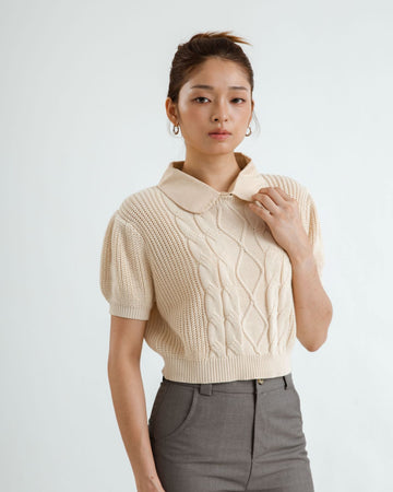Detachable Collar Knit Top (Beige)