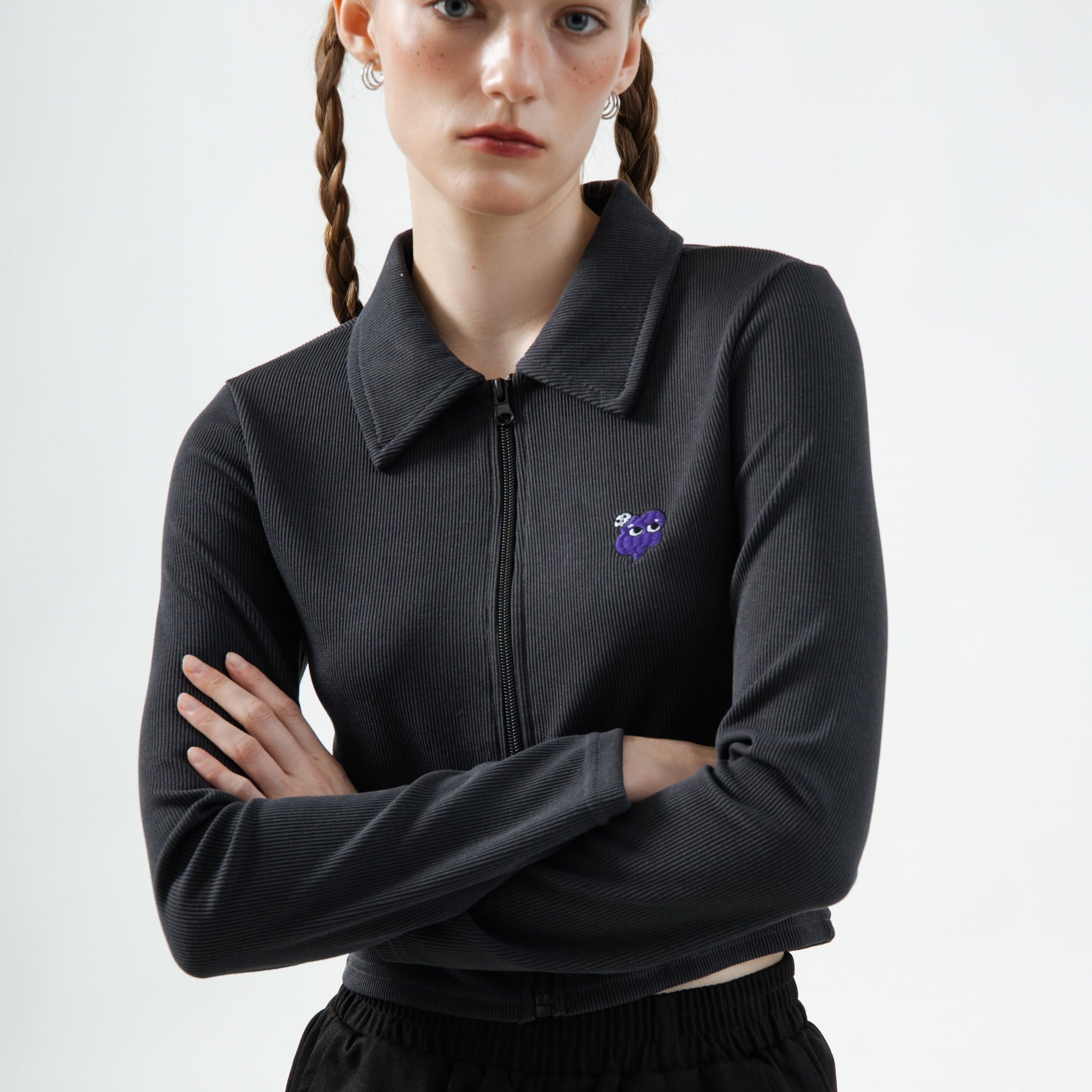 Ghost-LU Embroidery Ribbed Zipper Long Sleeve Top (Dark Grey)