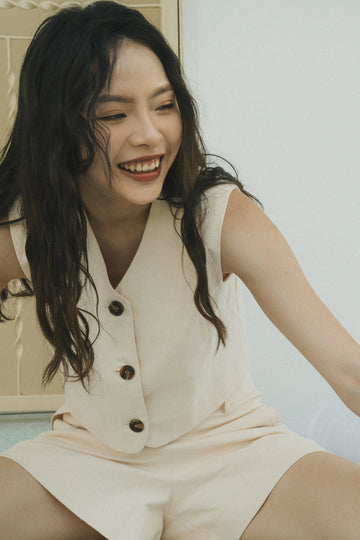 V-Neck Cotton Vest (Beige)