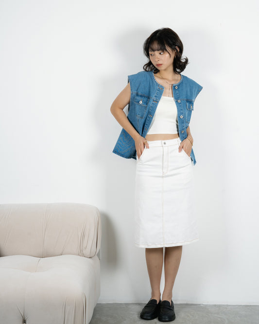 Side Pockets Pencil Skirt (White)