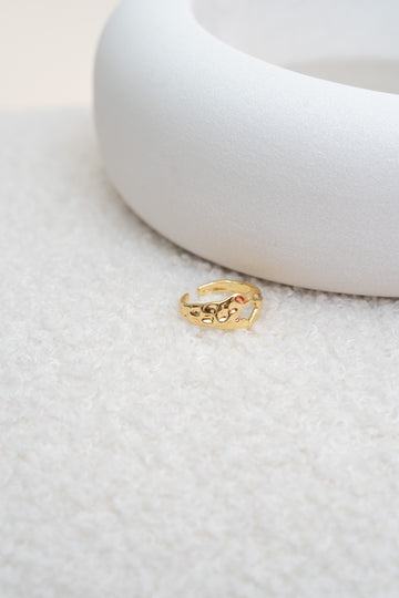 Contoured Cut-Out Ring (Gold)