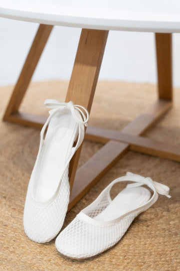 Lace Mesh Slingback Ballet Flat (Ivory Lace)