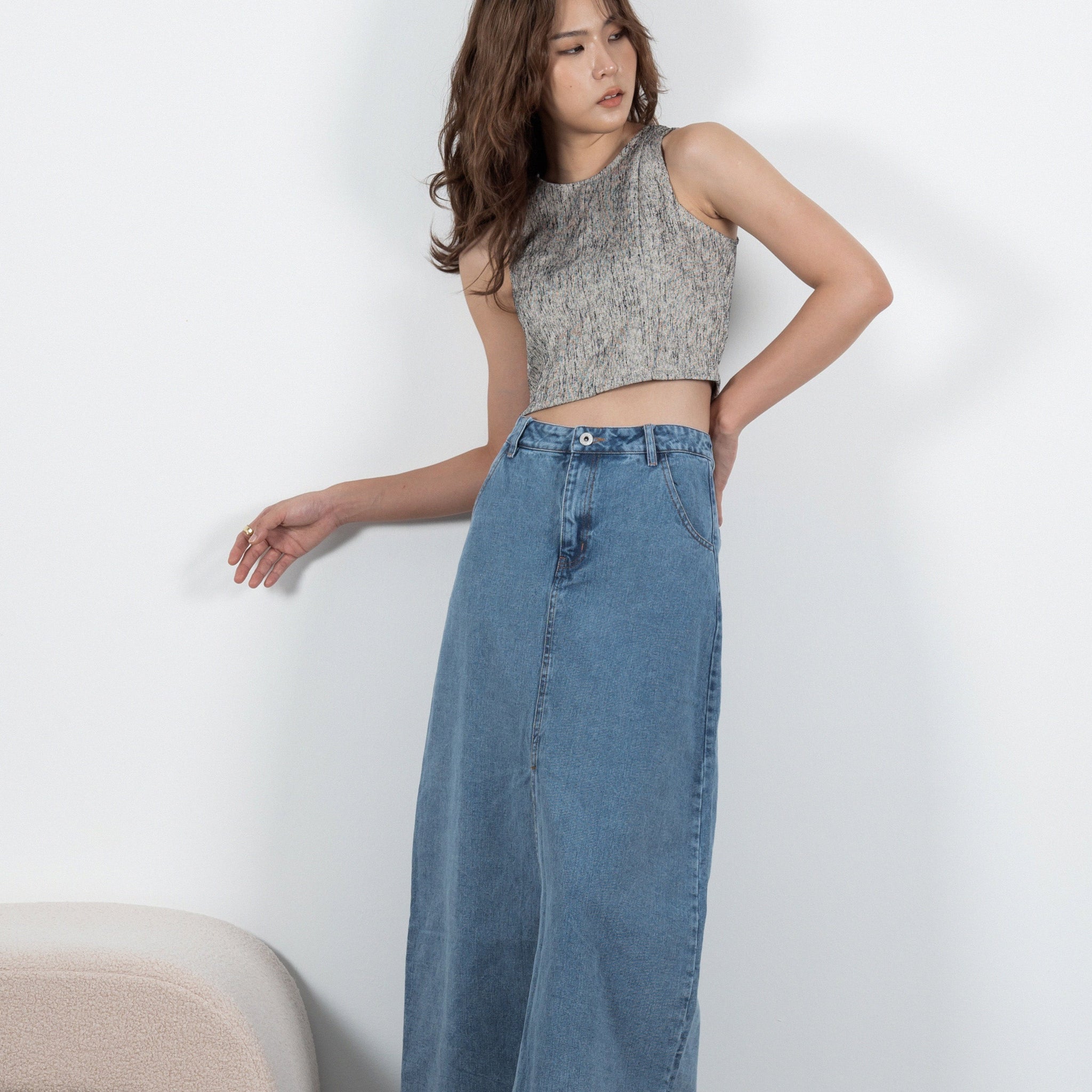 Mavis Slit Denim Pencil Skirt (Denim)