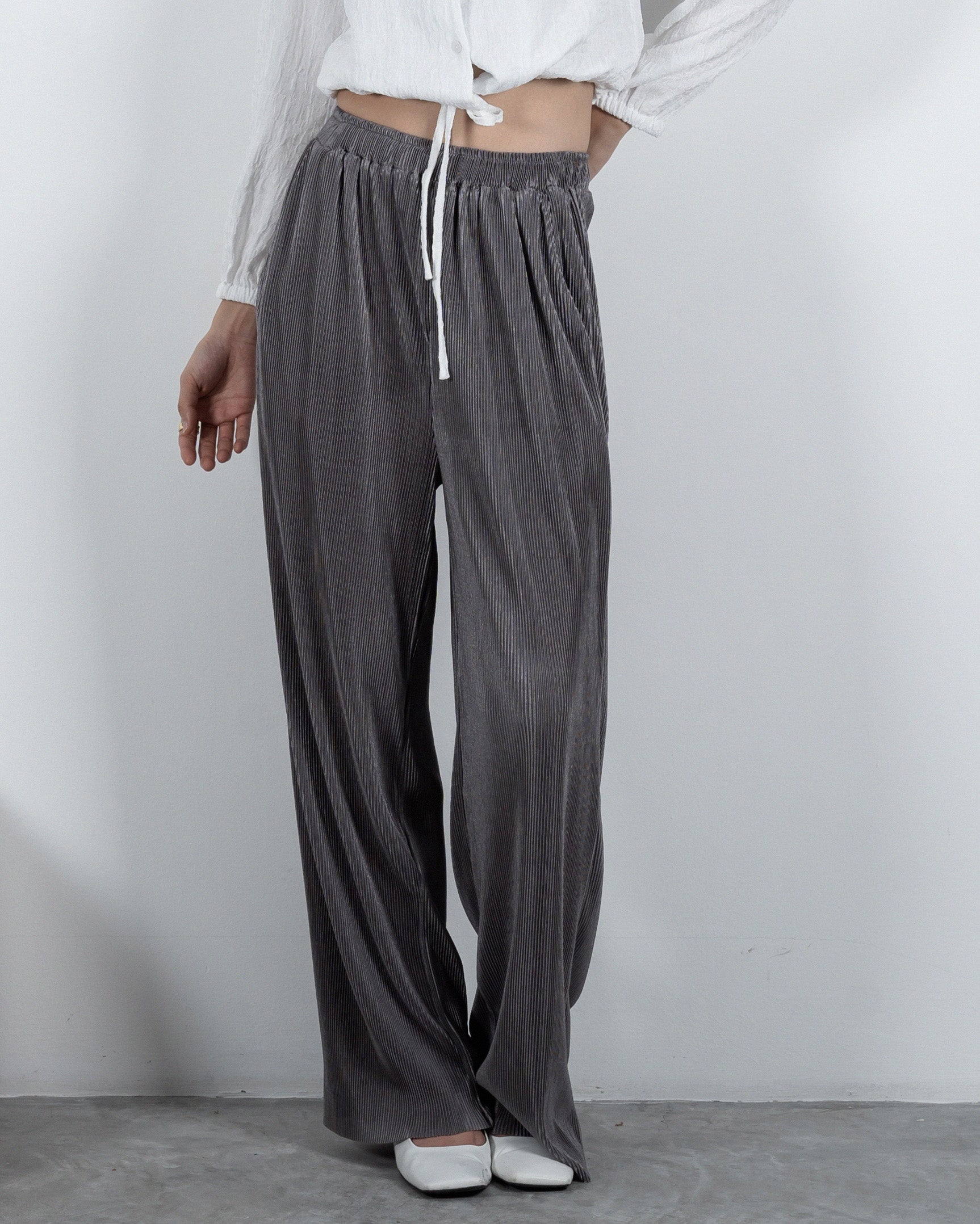 Pleats Drape Wide Legs Pants (Dark Grey)