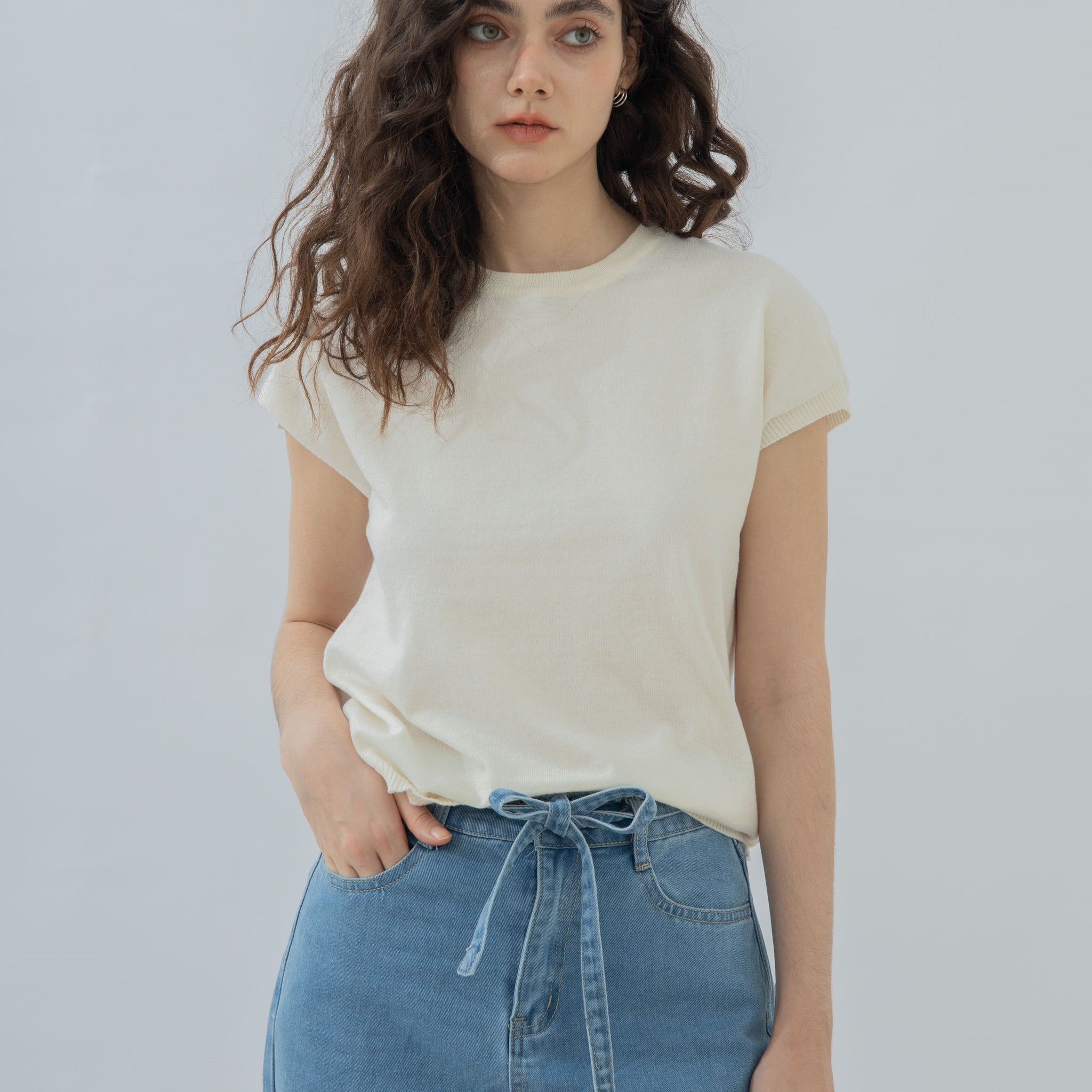 Simple Short Sleeve Knit Top