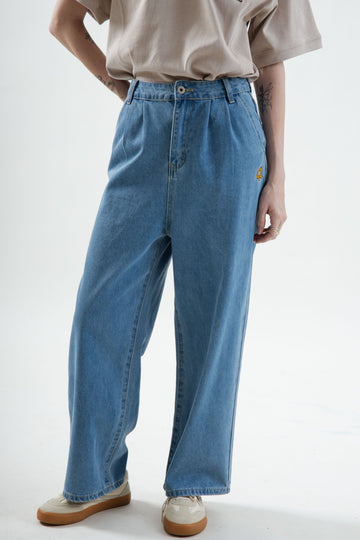 LULU Banana Embroidery Pleated Jeans (Denim)