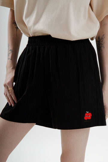 Apple-LU Nylon Elastic Relax Shorts (Black)