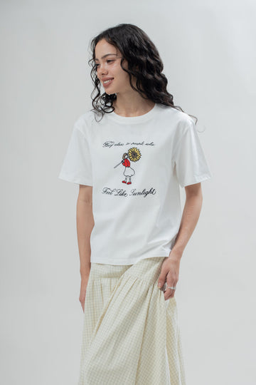 SHOPLOOOH Feel Like Sunlight Tee (Ivory)