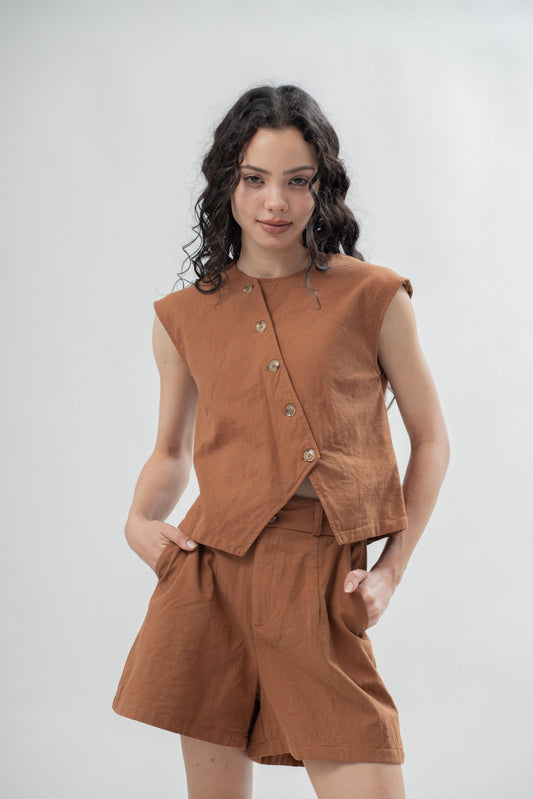 Dual Button Wide Leg Shorts (Brown)
