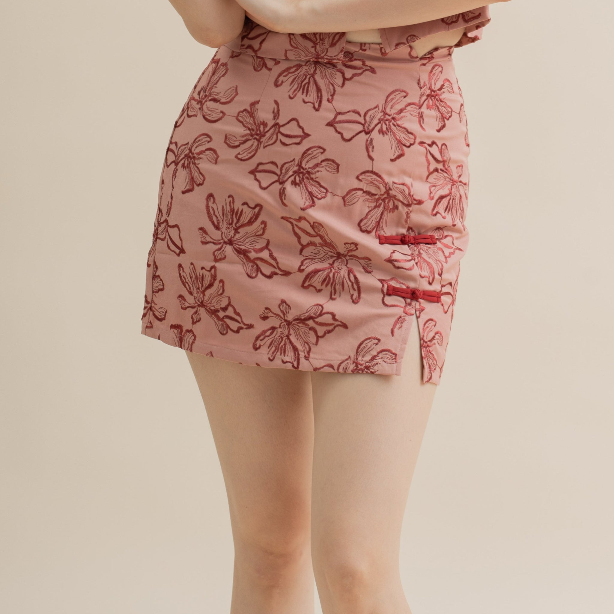 LingHua Embroidery Cheongsam Short Skirt (Pink)