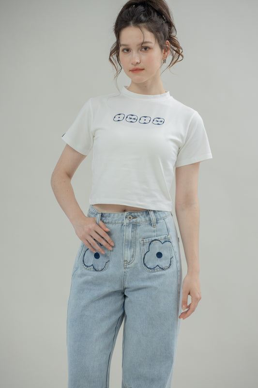 LULU Round Embroidery Crop Tee (Ivory)