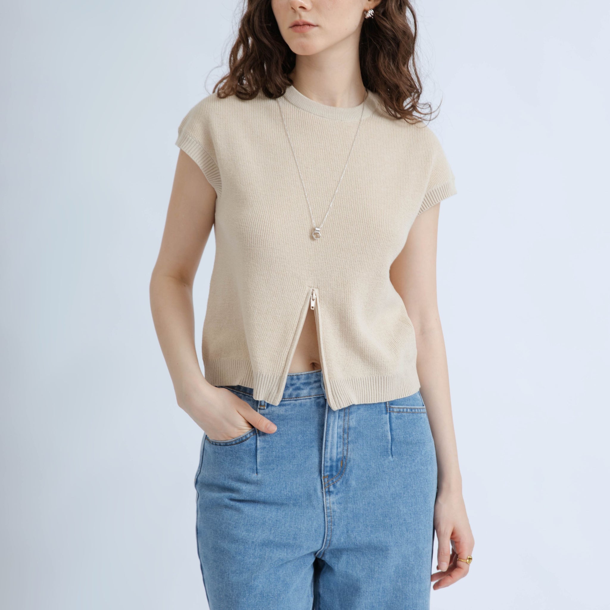 Multi-Wear Zipper Details Knit Top (Beige)