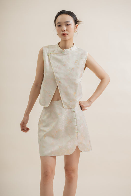 Pastel Gleam Floral Overlap Cheongsam Top (Beige Yellow)