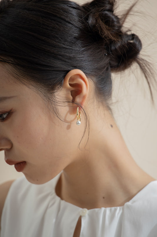 Pearl Dangle Hoops Earrings (Gold)