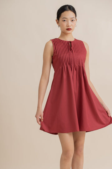Sleeveless Pintuck Ribbon Front-Tie Dress (Red)