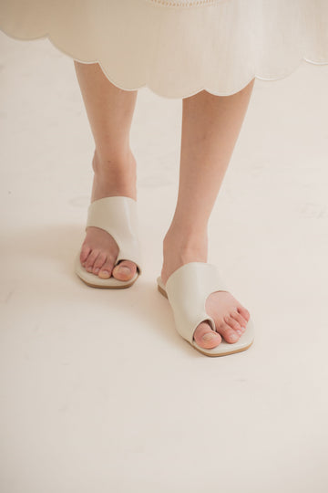 Solea Curve Slides (Beige)