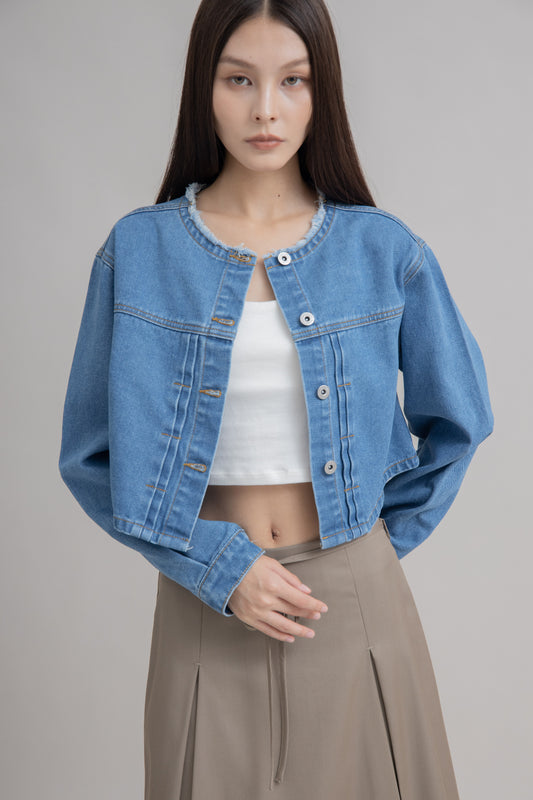 Frayed Neckline Denim Jacket (Denim)