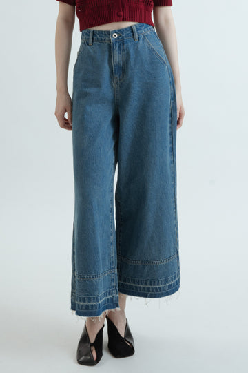 Tyler Frayed Hem Straight Cut Jeans (Denim)