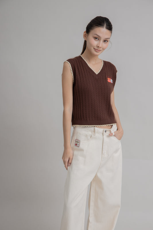 LULU Scallop Trim Knit Vest (Brown)
