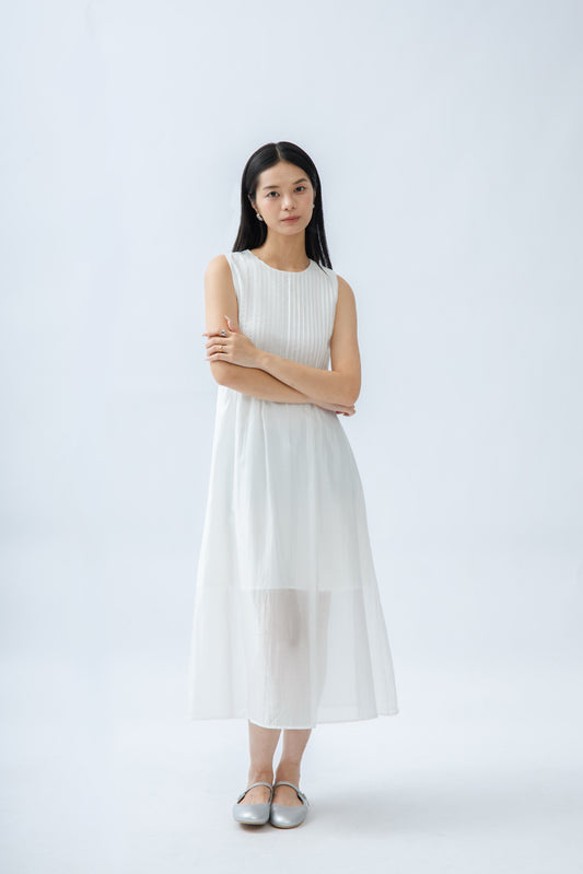 Pintuck Sleeveless Dress (Ivory)
