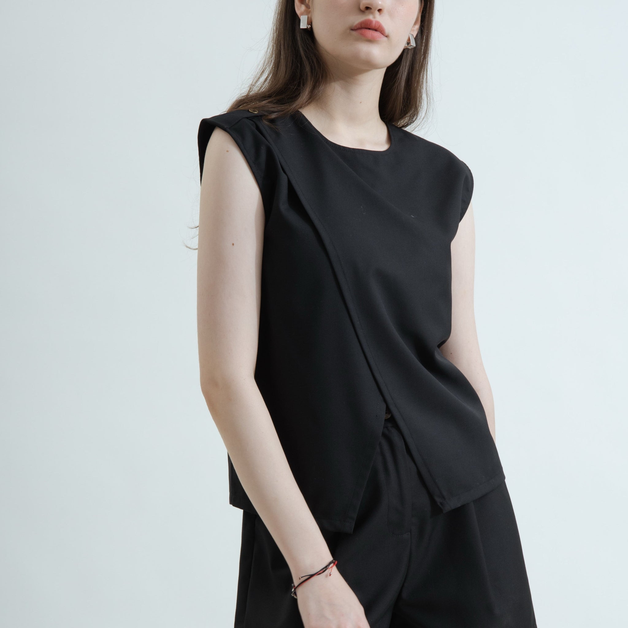 Two Way Overlap Tailored Top (Black)