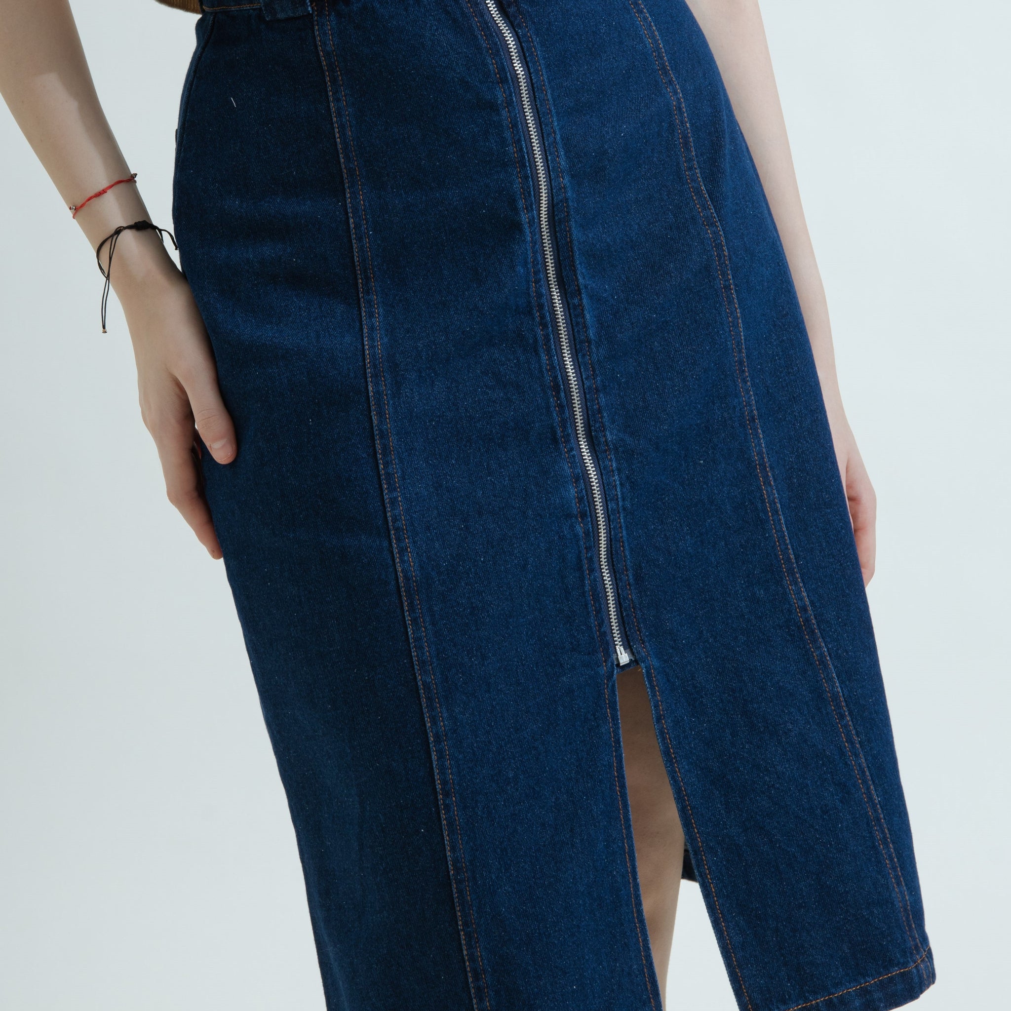 Multi-Wear Zipper Denim Skirt (Denim)