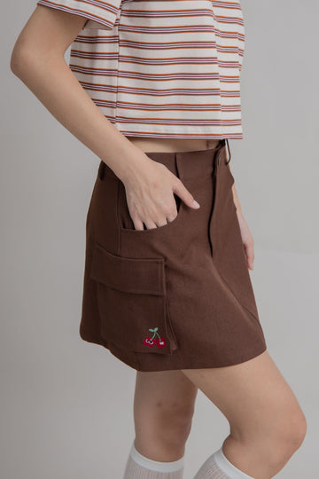LULU Cherry Side Pockets Short Skirt (Brown)
