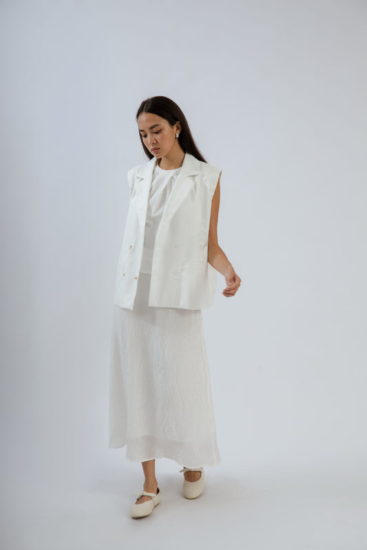 Greta Oversized Vest (White)