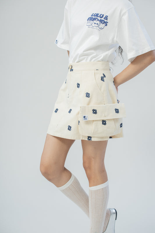 LULU Embroidery Pocket Twist Skirt (Beige)