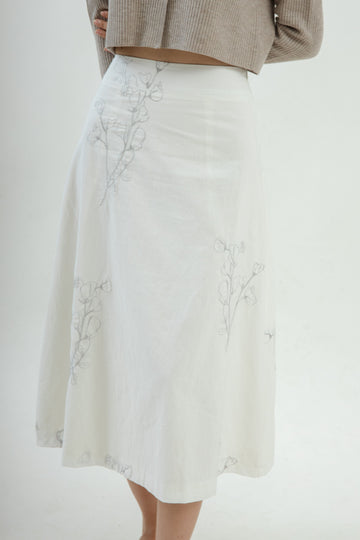 Magnolia Embroidery Midi Skirt (White)