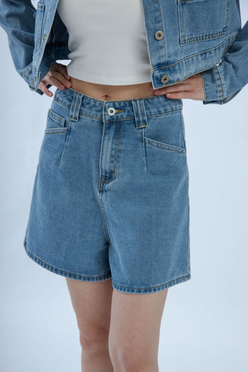 Mid-Length Side Pockets Denim Shorts (Denim)