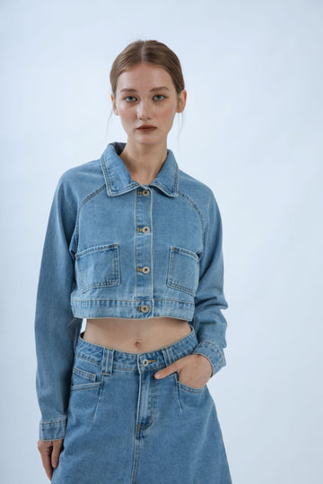 Front Pockets Cropped Jacket (Denim)
