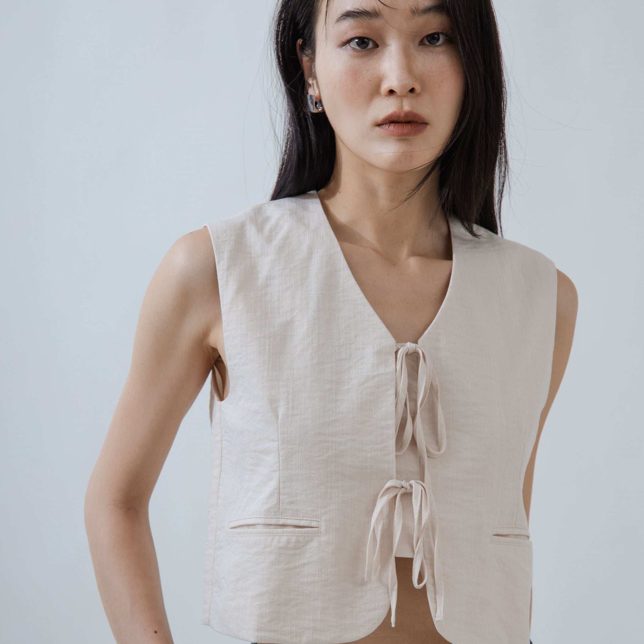 Blaire Double Pocket Front Tie Top (Beige)