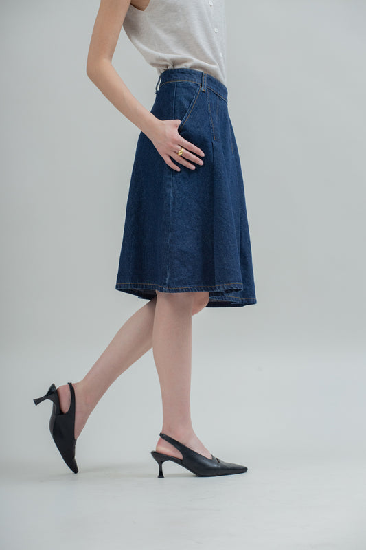Pleated Stitched Midi Skirt (Denim)