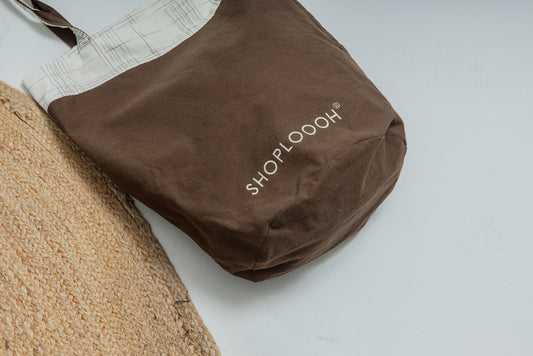 SHOPLOOOH Contrast Canvas Tote Bag