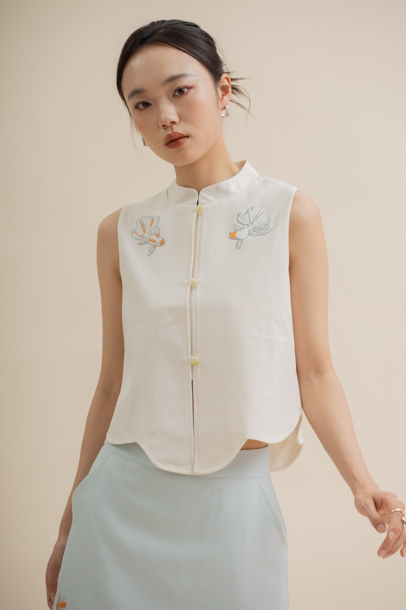 Goldfish Embroidery Sleeveless Cheongsam Top  (Beige)