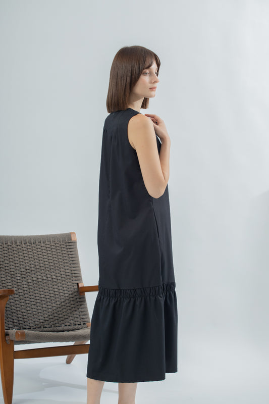 Onyx Sleeveless Maxi Dress (Black)