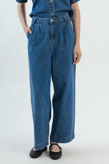 High Waist Denim Straight Cut Pants (Denim)