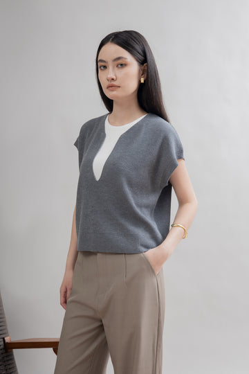 Loose Cut V-Neck Knit Top (Grey)