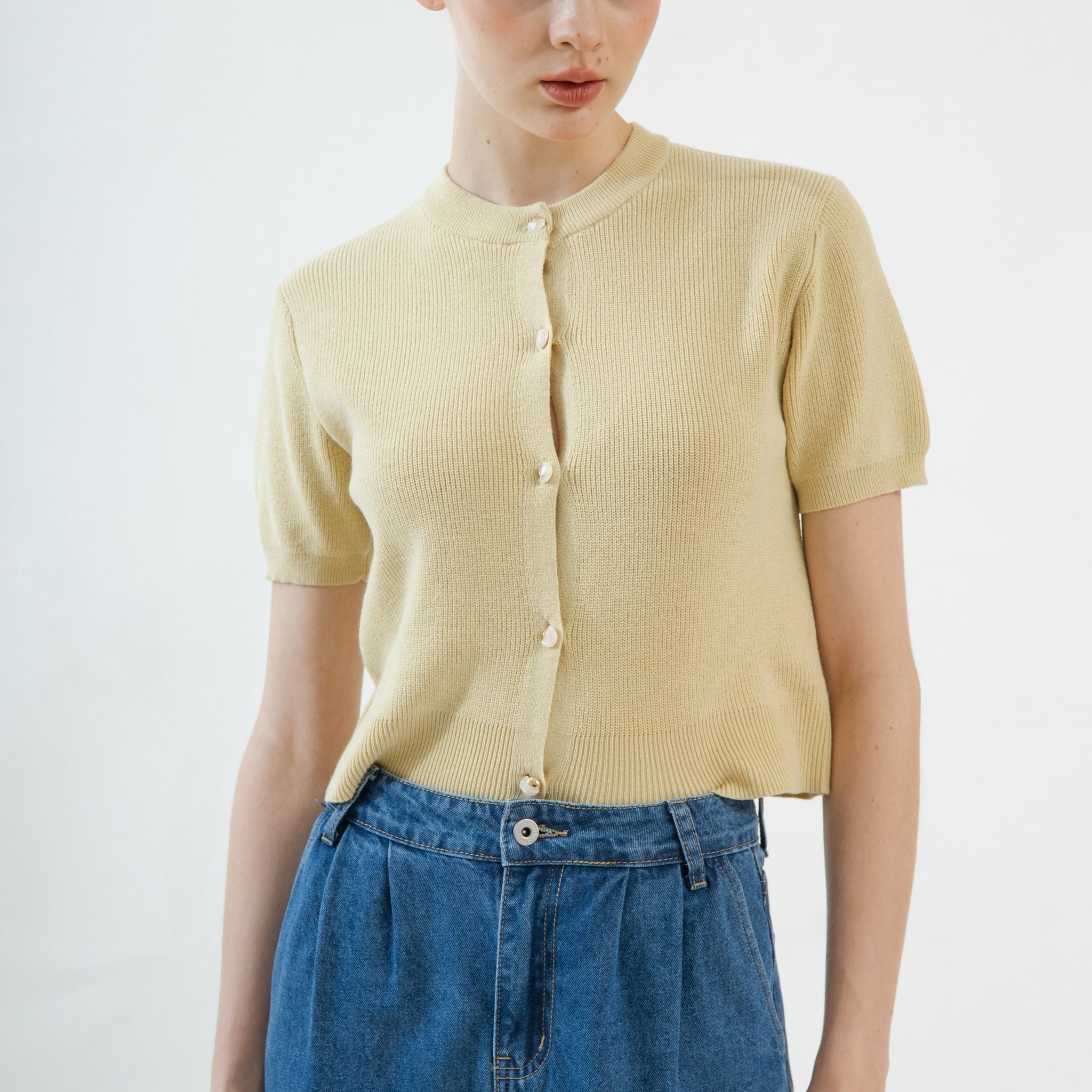 Marble Metal Button Knit Top (Avocado)
