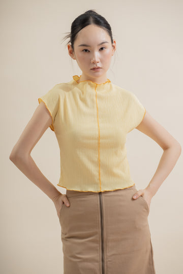 Contour Seam Cap-Sleeve Top (Yellow)
