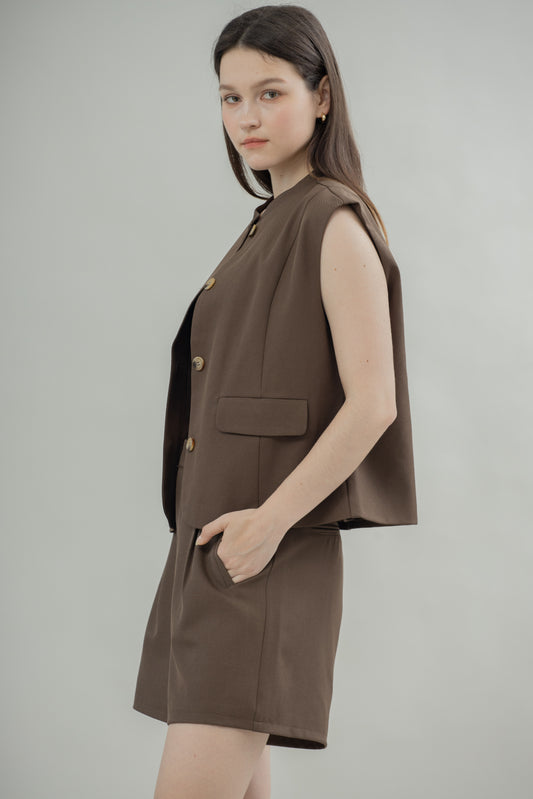 Marlow Front Pocket Vest (Dark Brown)